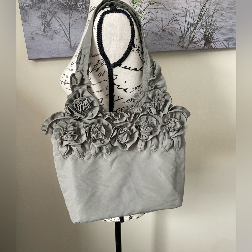 Joy Susan floral appliqués olive green fabric shoulder bag/purse - Picture 9 of 9